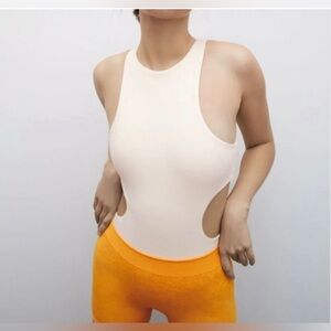 Zara Cream Sleeveless Cut Out Bodysuit | Small